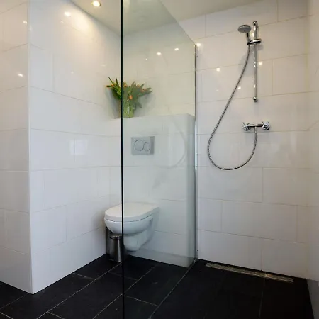 Botel Beautiful Houseboat With Terrace Jacuzzi