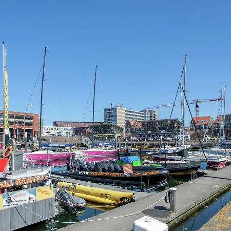 Botel Beautiful Houseboat With Terrace Jacuzzi *