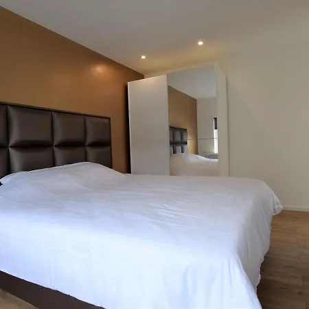 Beautiful Houseboat With Terrace Jacuzzi L'Aia